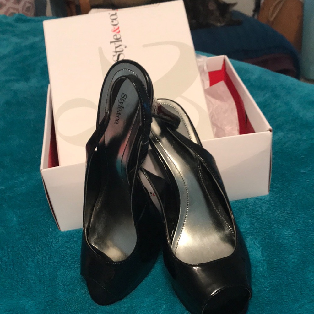 Style & co ladies shoes